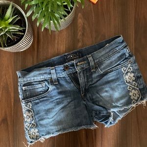 Women's Lucky Brand Denim Shorts Size 24